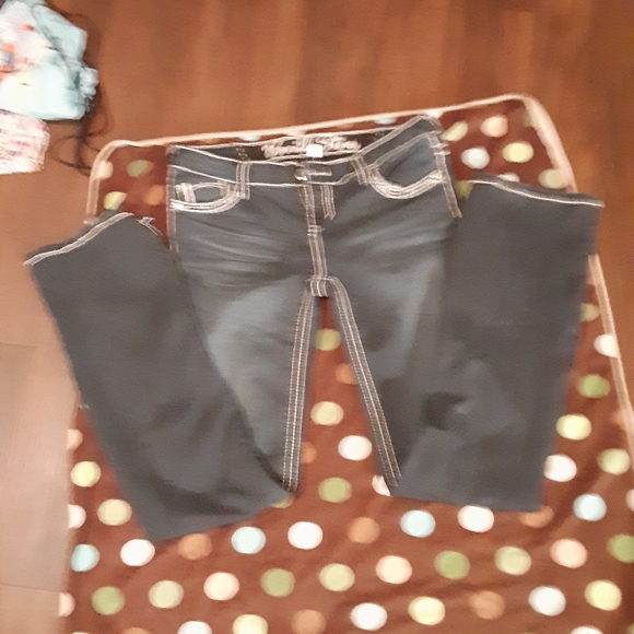 Blue jeans - Picture 3 of 4